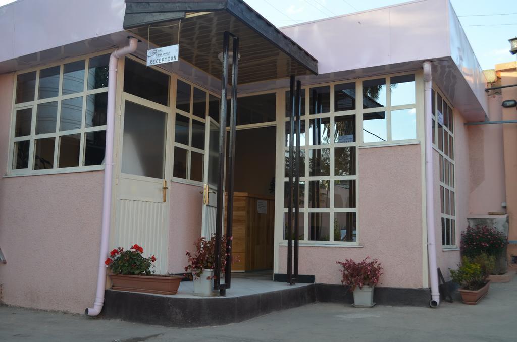 Choice Pension Аддис-Абеба Экстерьер фото